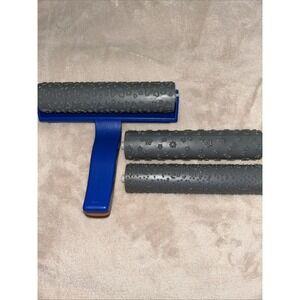 Fiskars Rubber Stamp Roller One Handle 3 Stamps Hearts Stars &‎ Specs Crafting